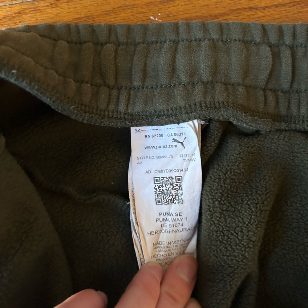 Men's PUMA stretch athletic sweatpants size large - Picture 6 of 7